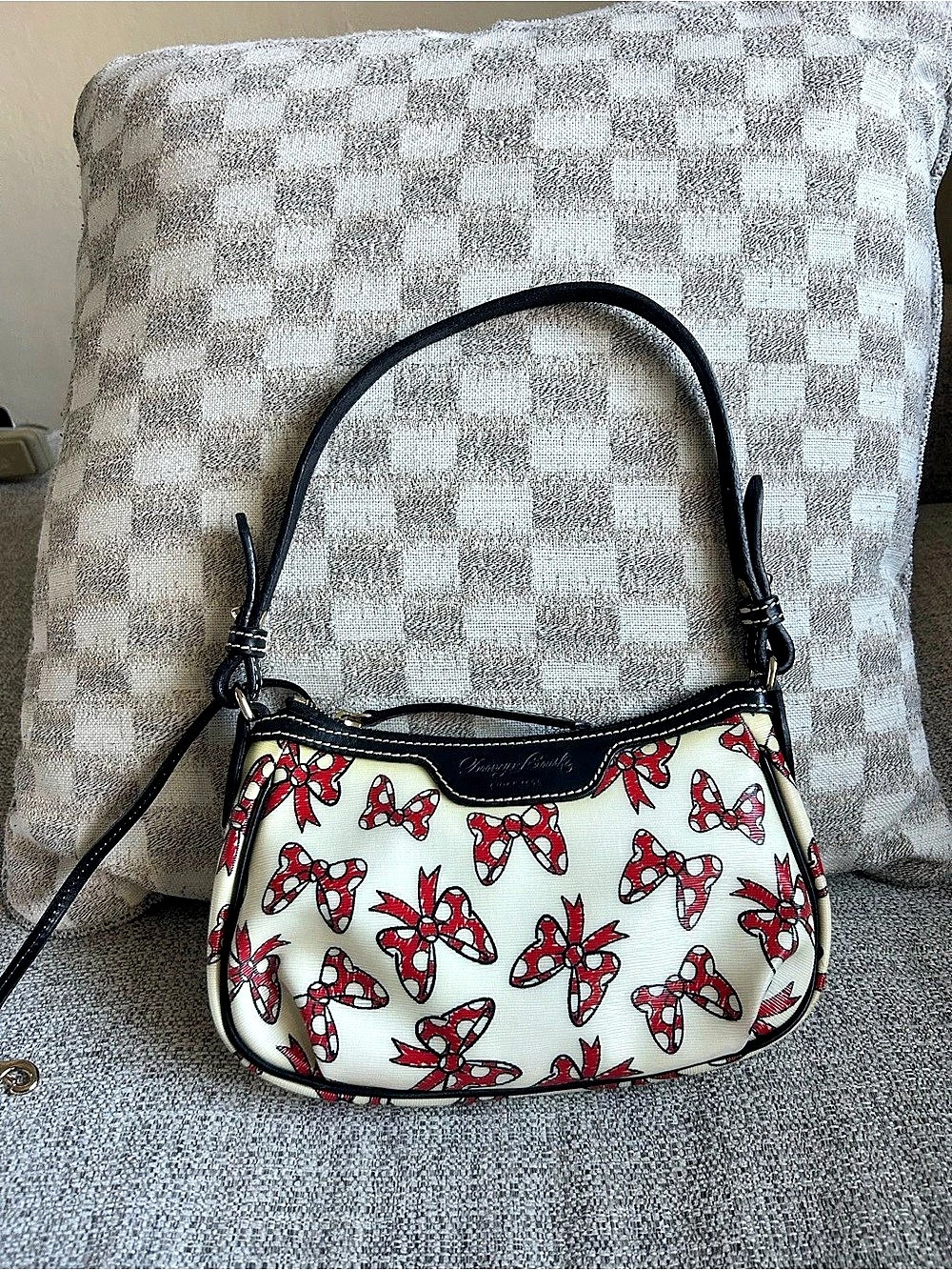 Dooney & Bourke Disney Parks Minnie Bow Print Baguette Shoulder Bag Y2K